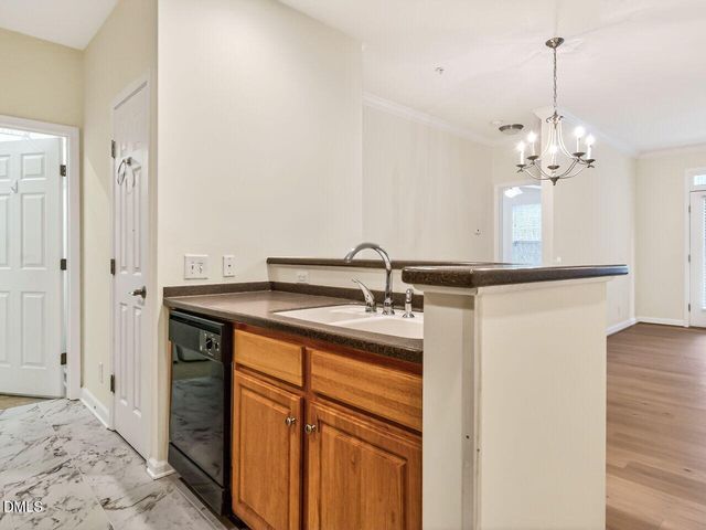 623 Eyam Hall Lane, Apex, NC 27502