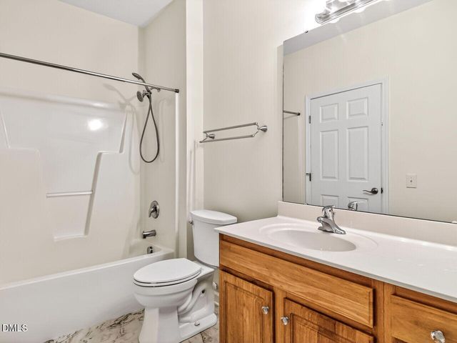 623 Eyam Hall Lane, Apex, NC 27502