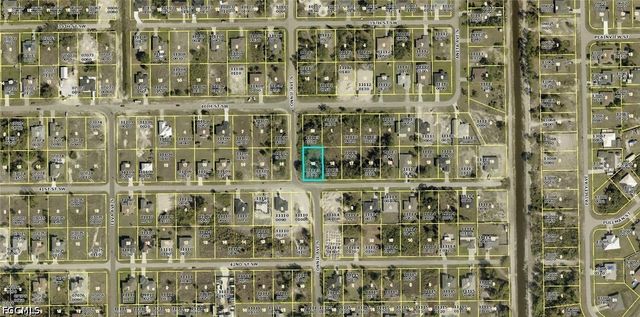 2518 41st ST SW, Lehigh Acres, FL 33976