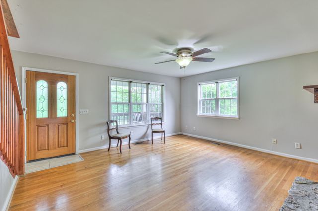4923 Ash Hill Rd, Spring Hill, TN 37174