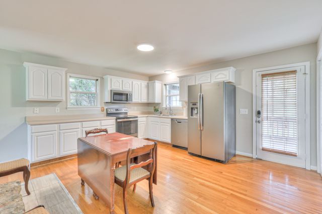 4923 Ash Hill Rd, Spring Hill, TN 37174