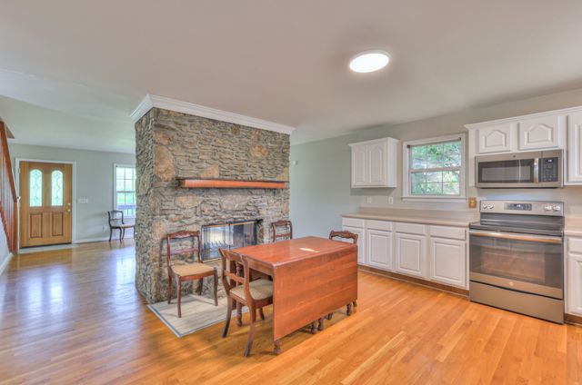 4923 Ash Hill Rd, Spring Hill, TN 37174