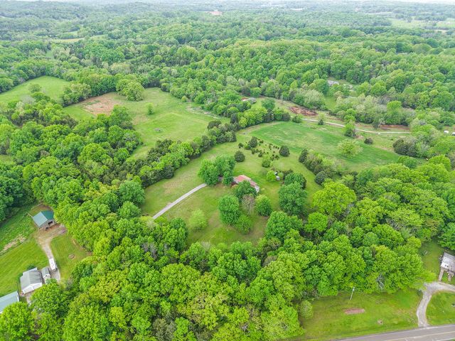 4923 Ash Hill Rd, Spring Hill, TN 37174