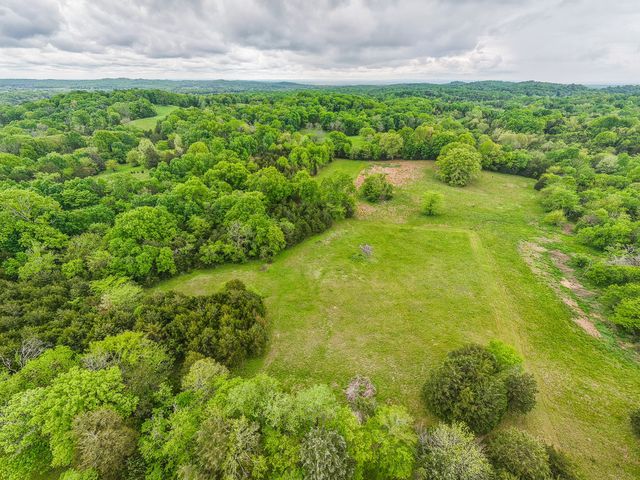 4923 Ash Hill Rd, Spring Hill, TN 37174