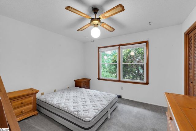 101 Nottingham Way, Anderson, SC 29621