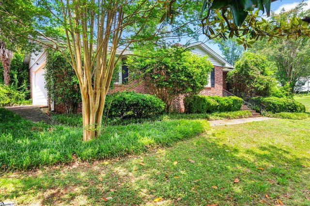 101 Nottingham Way, Anderson, SC 29621