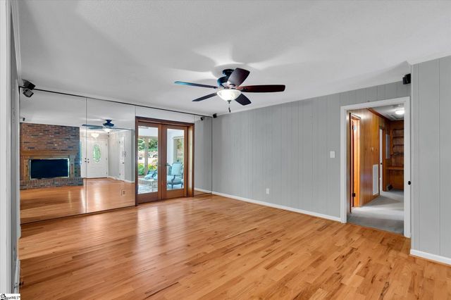 101 Nottingham Way, Anderson, SC 29621