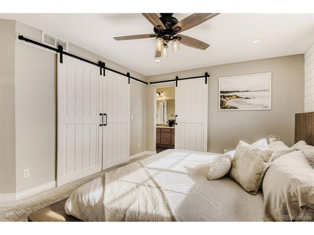 6880 S Algonquian Ct, Aurora, CO 80016