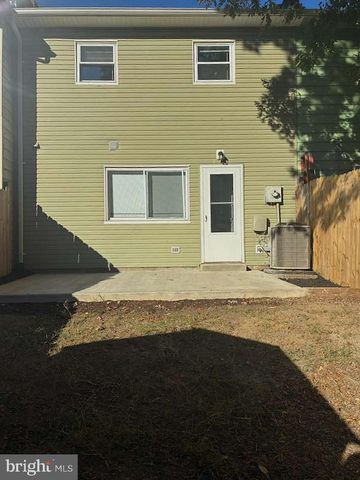 902 ANVIL RD, Fredericksburg, VA 22405