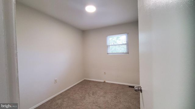 902 ANVIL RD, Fredericksburg, VA 22405