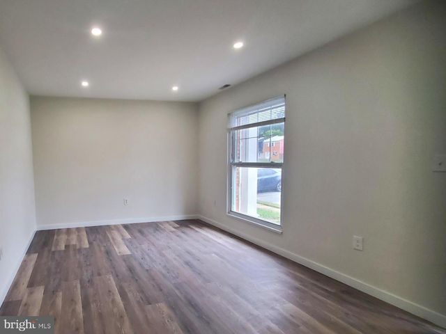 902 ANVIL RD, Fredericksburg, VA 22405