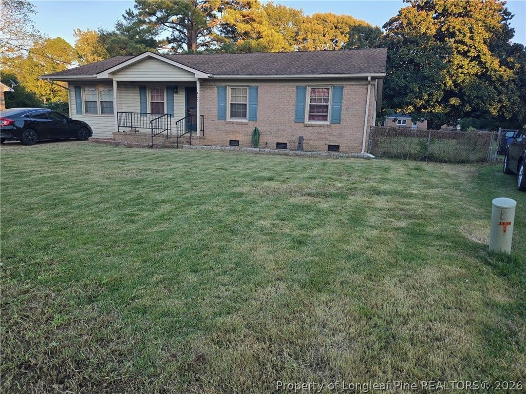 423 Morley Drive, Fayetteville, NC 28314 — exterior