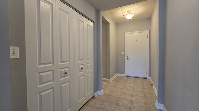 101 Pointe Drive 302, Northbrook, IL 60062