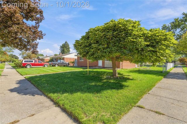 40518 Pickett Ridge Road, Sterling Heights, MI 48313