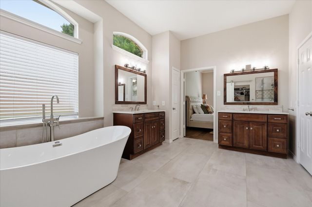 3207 Willow Ridge Trail, Carrollton, TX 75007
