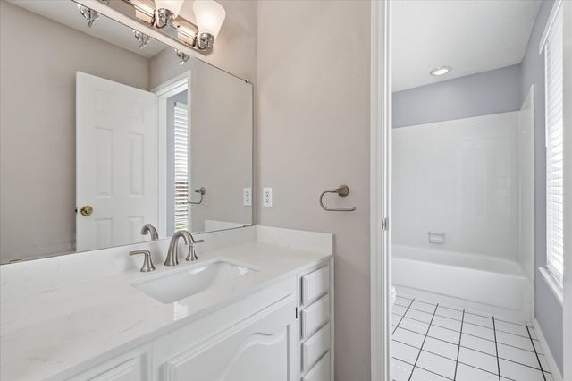 3207 Willow Ridge Trail, Carrollton, TX 75007