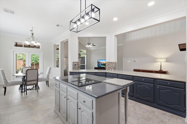 3207 Willow Ridge Trail, Carrollton, TX 75007