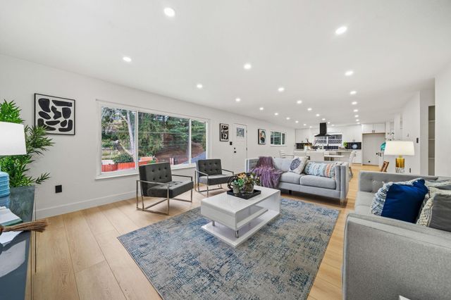 5084 Seaview Ave, Castro Valley, CA 94546