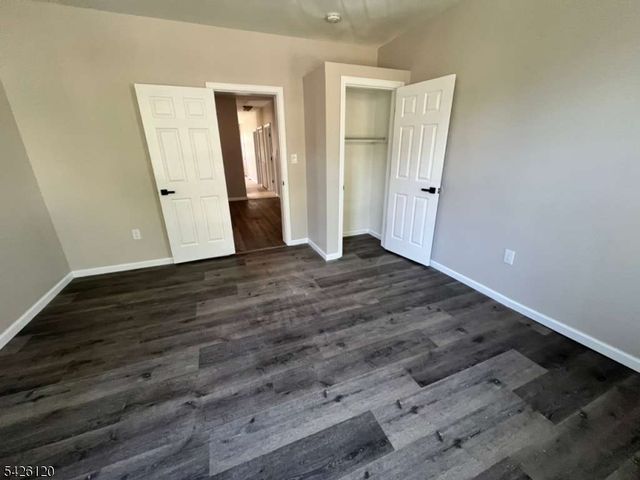 132 Mapes Ave, Newark City, NJ 07112