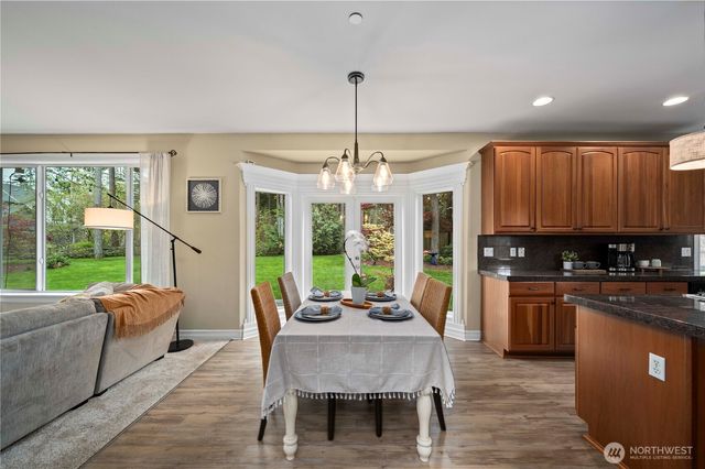 22851 SE Lake Wilderness Drive S, Maple Valley, WA 98038