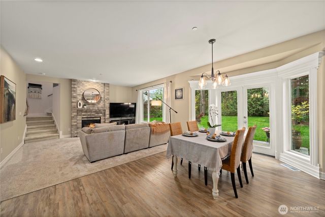22851 SE Lake Wilderness Drive S, Maple Valley, WA 98038