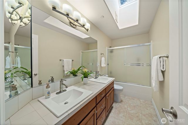 22851 SE Lake Wilderness Drive S, Maple Valley, WA 98038