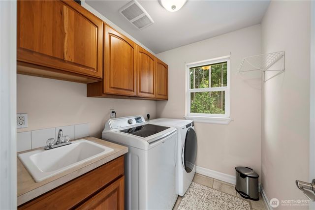 22851 SE Lake Wilderness Drive S, Maple Valley, WA 98038