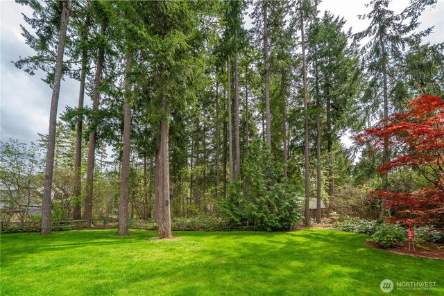 22851 SE Lake Wilderness Drive S, Maple Valley, WA 98038