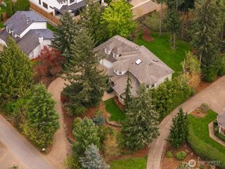 22851 SE Lake Wilderness Drive S, Maple Valley, WA 98038
