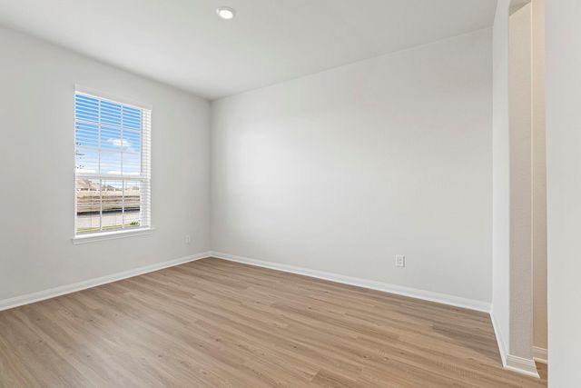 8807 New Jade Drive, Iowa Colony, TX 77583