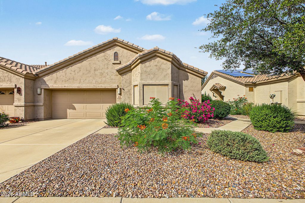 1546 E MANOR Drive, Casa Grande, AZ 85122 — exterior