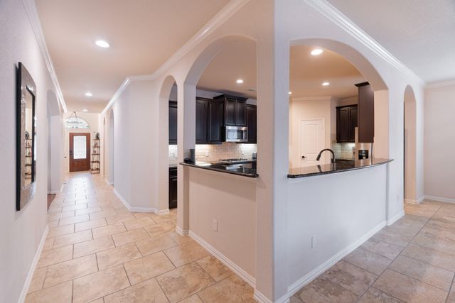 14 Arrowfeather Place, The Woodlands, TX 77389