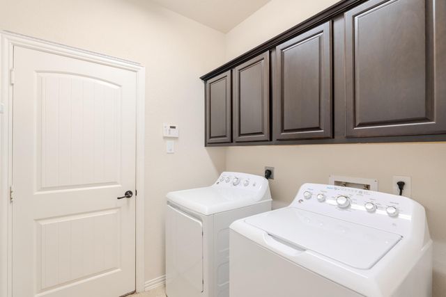 14 Arrowfeather Place, The Woodlands, TX 77389