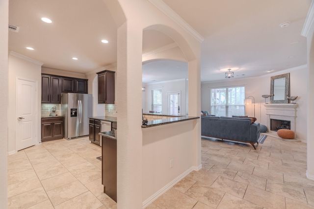 14 Arrowfeather Place, The Woodlands, TX 77389