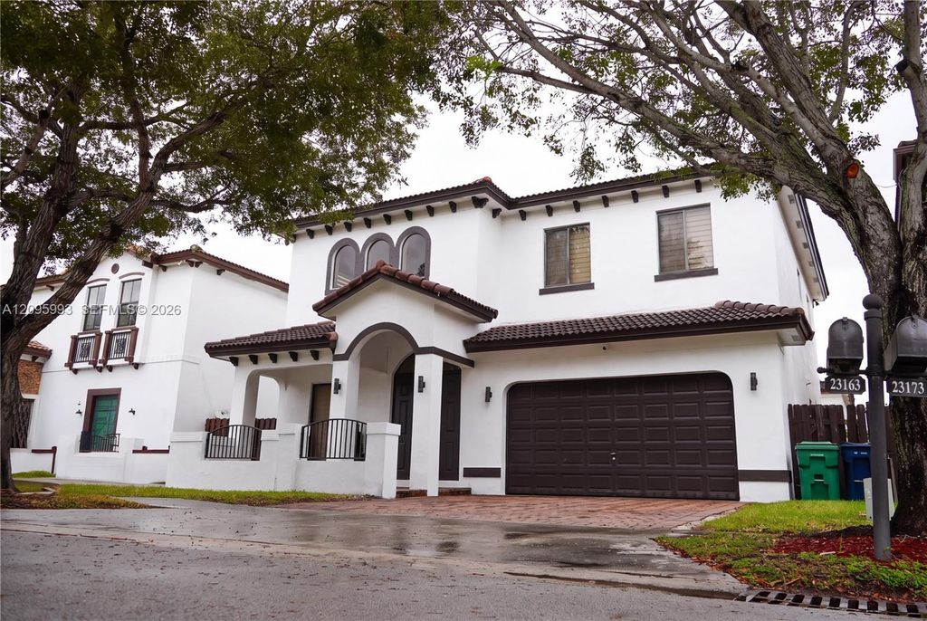 23163 SW 104th Place, Cutler Bay, FL 33190