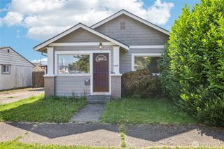 1004 S 5th Avenue, Kelso, WA 98626