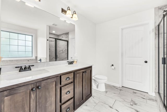 317 Wingfield Dr, Clarksville, TN 37043