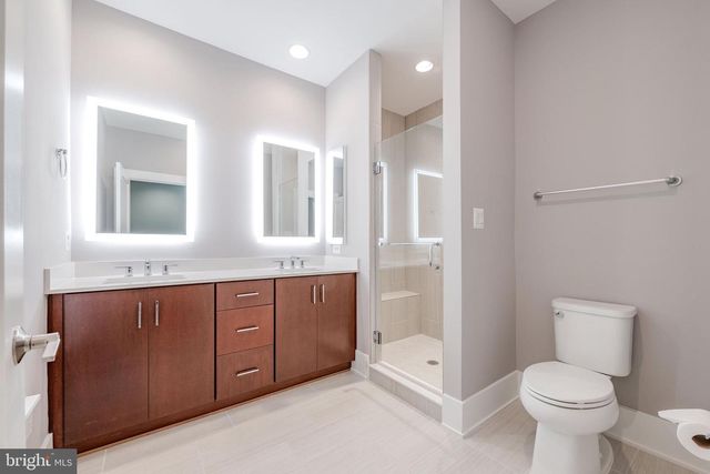 11382 EMERALD PARK RD, Potomac, MD 20854