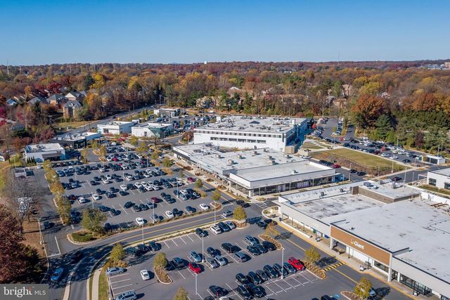 11382 EMERALD PARK RD, Potomac, MD 20854