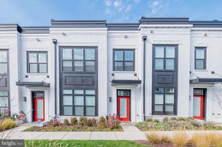 11382 EMERALD PARK RD, Potomac, MD 20854