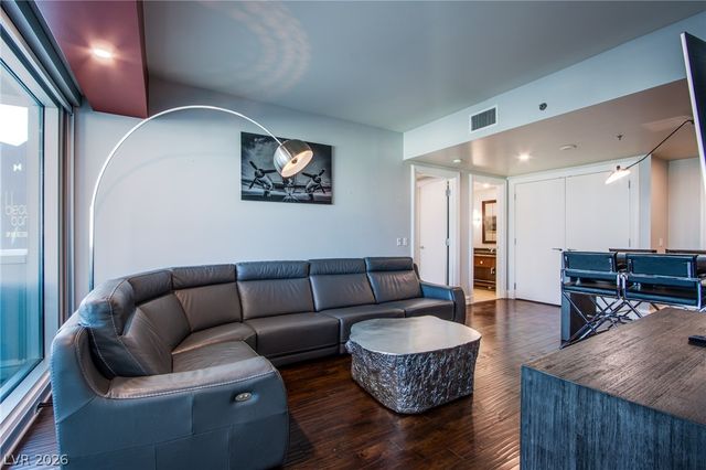 2700 Las Vegas Boulevard 1507, Las Vegas, NV 89109
