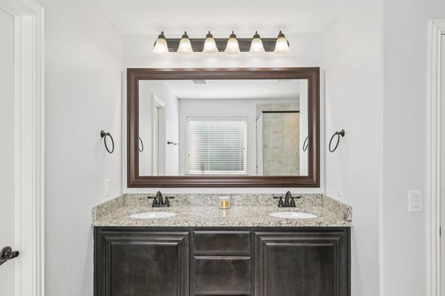 9413 Lakeway Drive, Argyle, TX 76226