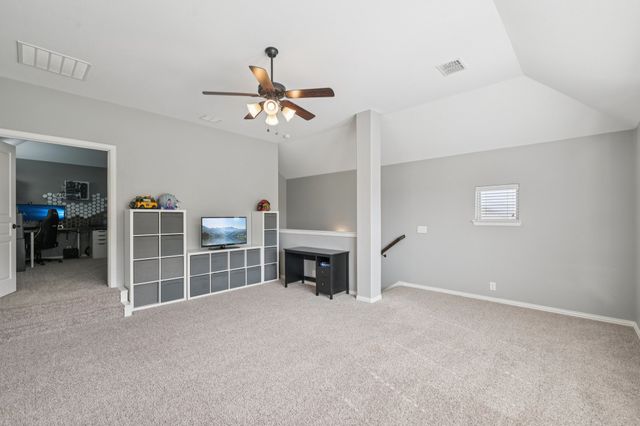 9413 Lakeway Drive, Argyle, TX 76226