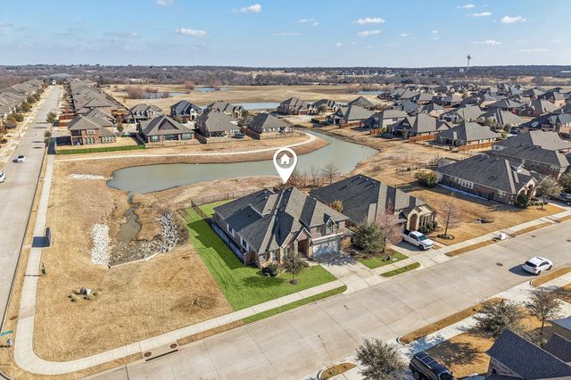 9413 Lakeway Drive, Argyle, TX 76226