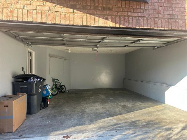 1411 Vintage Pointe Drive, Lawrenceville, GA 30044