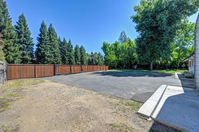 7806 Antelope Rd, Citrus Heights, CA 95610