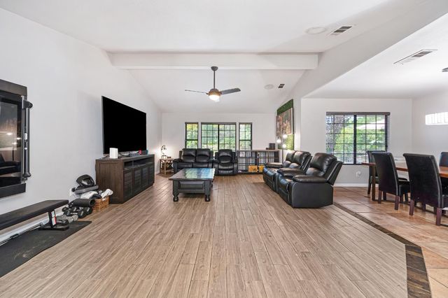 7806 Antelope Rd, Citrus Heights, CA 95610