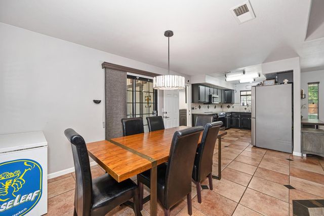 7806 Antelope Rd, Citrus Heights, CA 95610