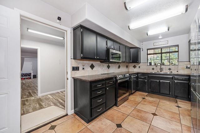 7806 Antelope Rd, Citrus Heights, CA 95610