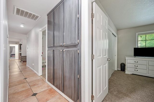 7806 Antelope Rd, Citrus Heights, CA 95610